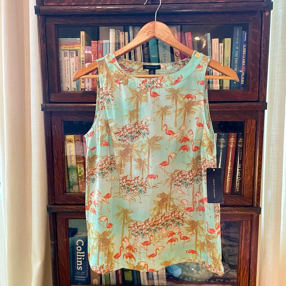 NWT Tommy Hilfiger Aqua Flamingo Print Top 🎽